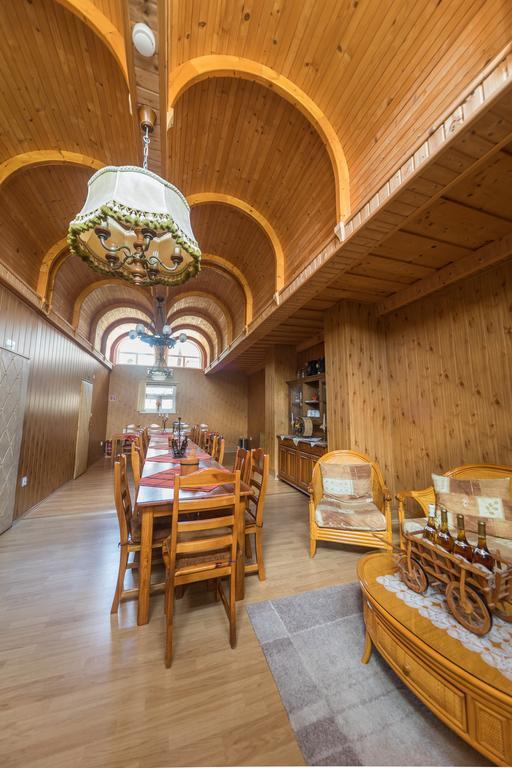Tokaj Zlata Putna - Restaurant & Pension Vinicky Екстериор снимка
