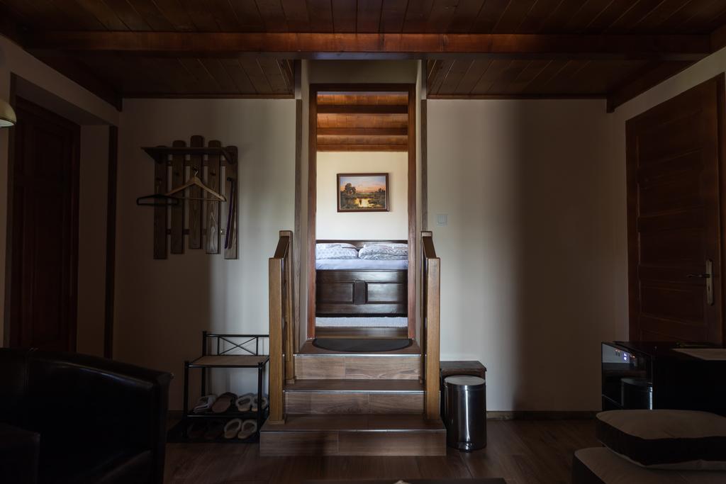 Tokaj Zlata Putna - Restaurant & Pension Vinicky Екстериор снимка