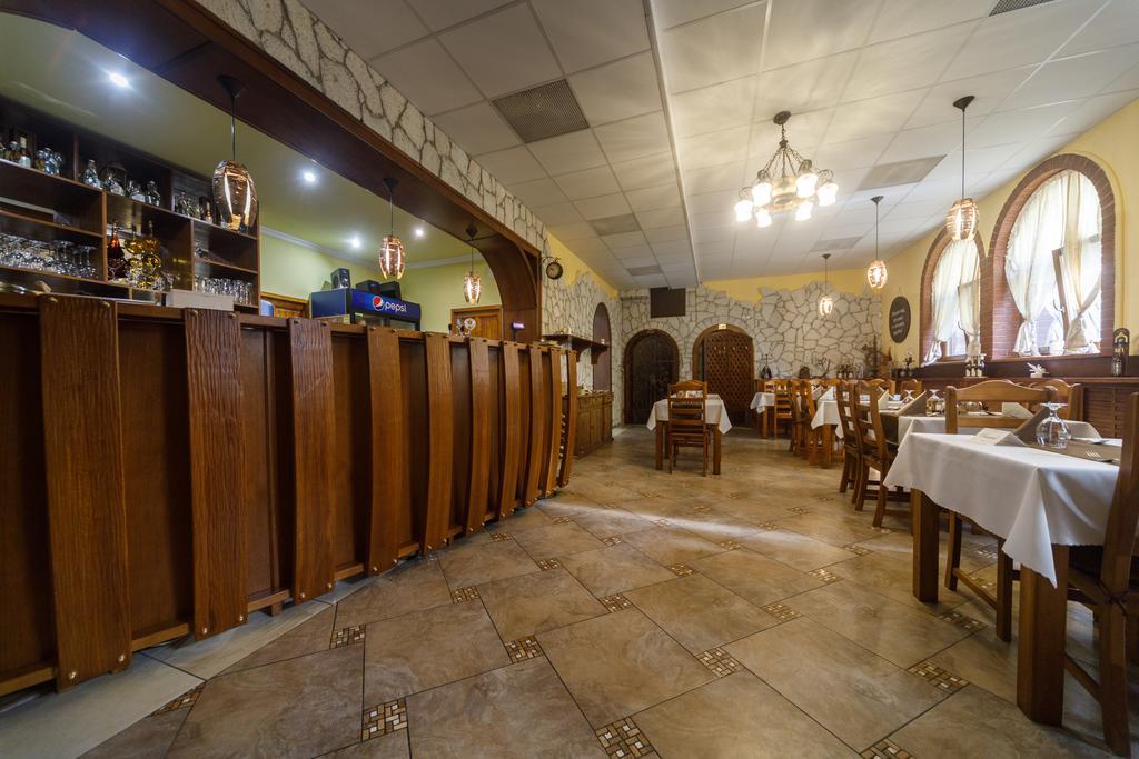 Tokaj Zlata Putna - Restaurant & Pension Vinicky Екстериор снимка